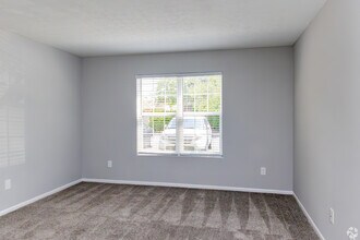 Building Photo - Emerald Lakes