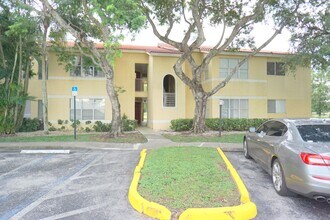 Building Photo - 12620 Vista Isles Dr