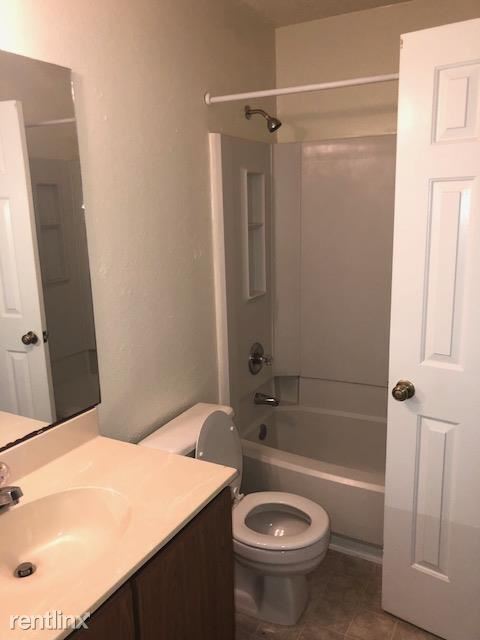Foto del edificio - 2 br, 2 bath House - 5952 Suncreek Ct
