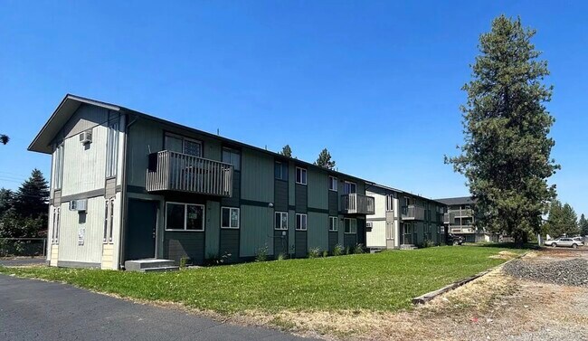 Foto del edificio - Greenwood Apartments
