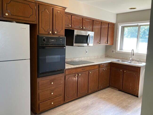 Foto del edificio - 4911 Colwyck Dr