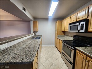 Building Photo - 5055 W Hacienda Ave