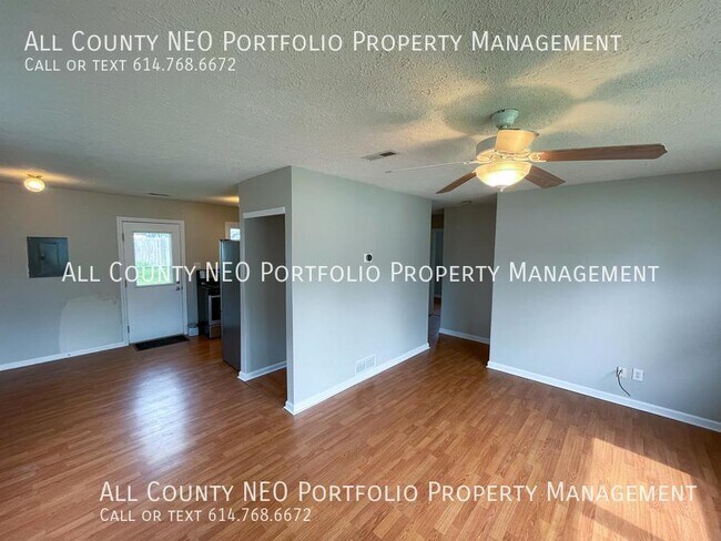 Building Photo - 3533 Gerbert Rd