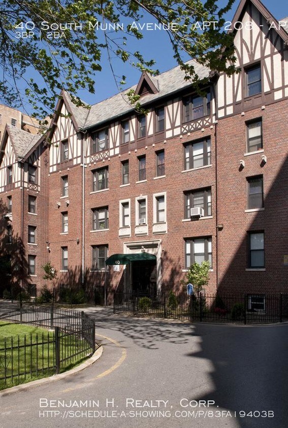 Primary Photo - 3 bedroom in East Orange NJ 07018
