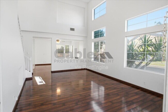 Building Photo - 28075 Daydream Way
