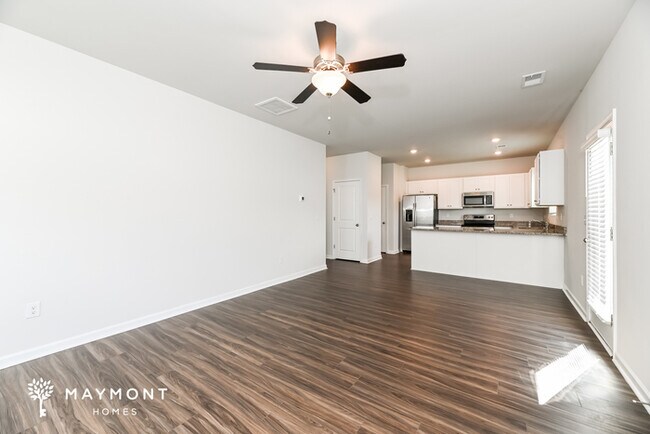 Foto del edificio - 4 Bedroom in Regal Farms