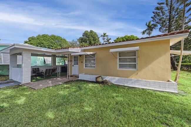 Foto del edificio - 1420 Miami Rd