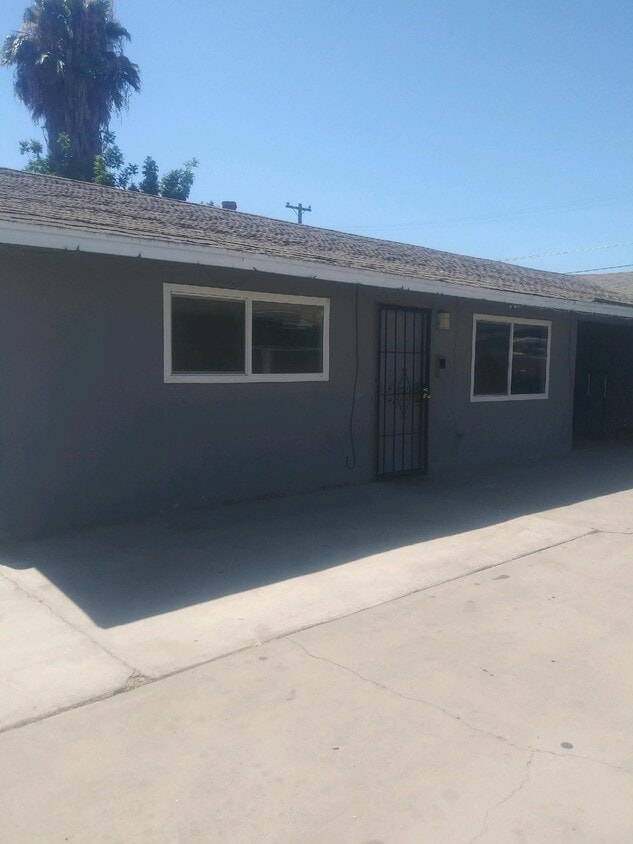 1214 Brokaw Ave, Corcoran, CA 93212 Townhome Rentals in Corcoran CA