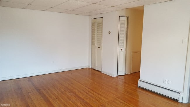 Building Photo - 350 Morgan Ave
