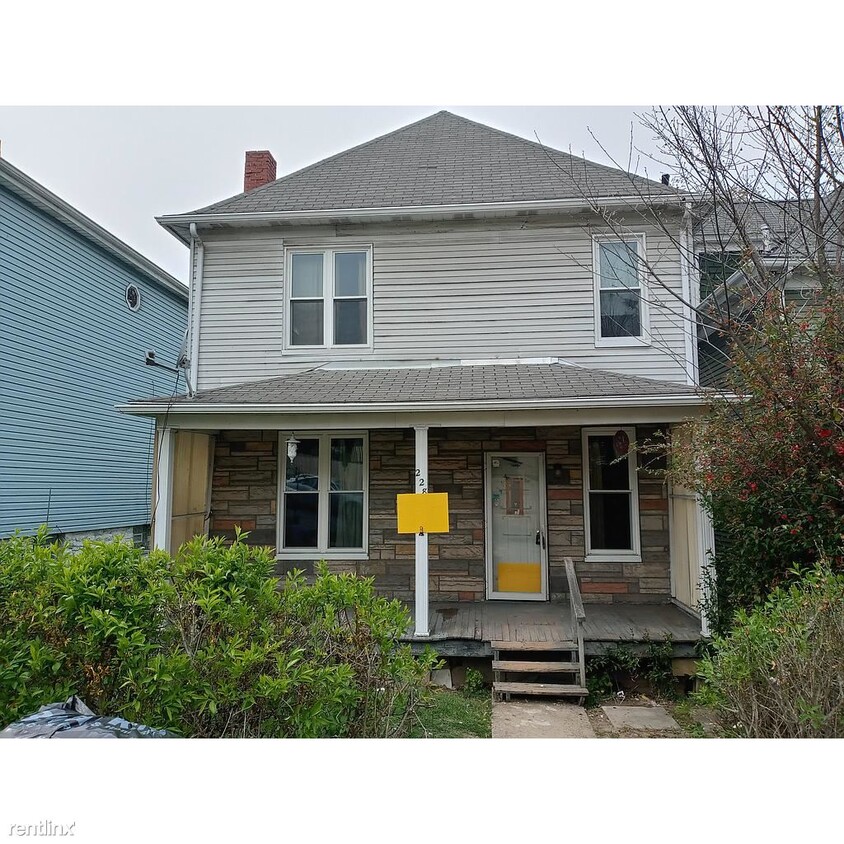 Foto principal - 2 br, 1 bath House - 228 Cadwallader Street