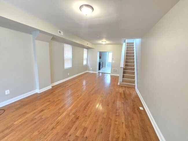 Foto del edificio - Spacious 3 bedroom 2.5 bathroom Town Home ...