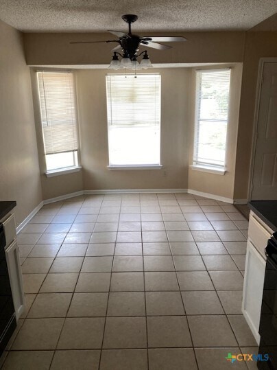 Foto del edificio - 303 Appaloosa Dr