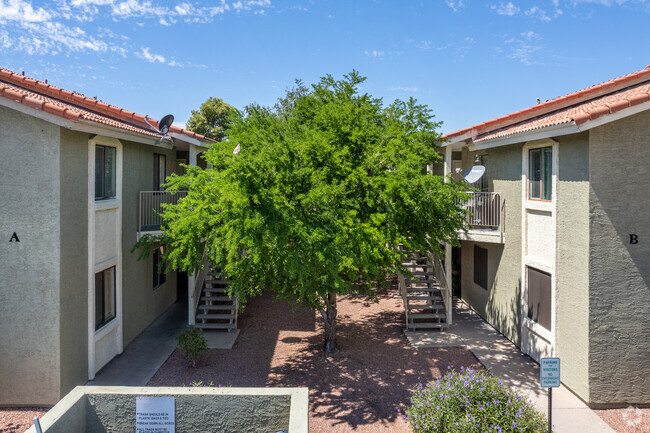 Foto del edificio - Sierra Vista Apartments