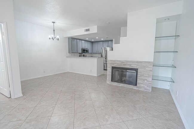 Foto del edificio - Palisades 3 Bedroom Townhome for Rent in Stevenson Ranch!