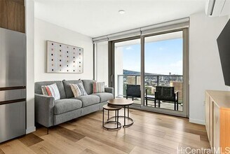 Building Photo - 1500 Rycroft St