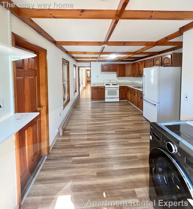 Foto del edificio - 114 Thorndike St