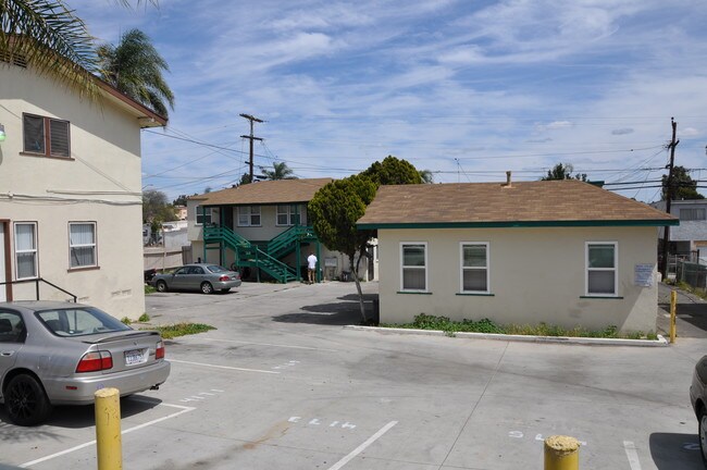 Building Photo - 4165-4175 Euclid Ave