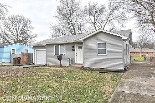 Building Photo - 2 br, 1 bath House - 1517 Barton Avenue