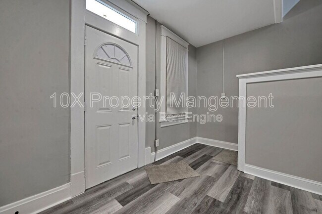 Building Photo - 26 Whitethorne Ave