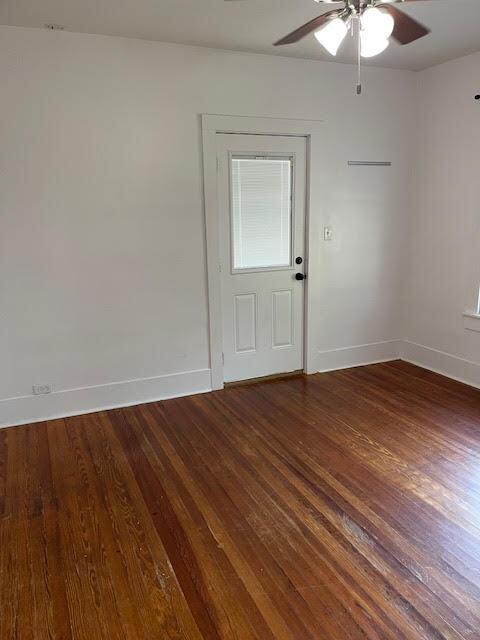 bedroom 1 - 1610 S Austin St