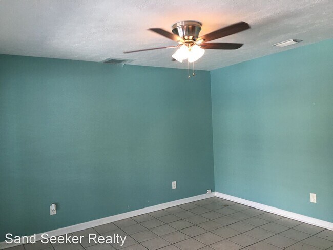 Foto del edificio - 1 br, 1.5 bath House - 4107 Huff St