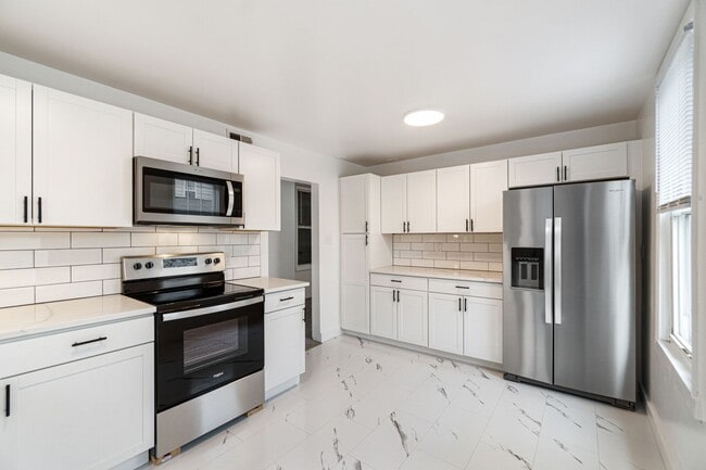 Photo - 1738 Main Street Apartment