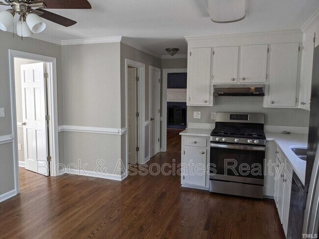 Building Photo - 143 Brannigan Pl