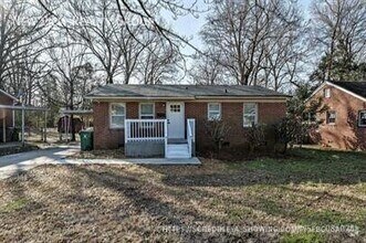 Building Photo - 4100 Dinglewood Ave