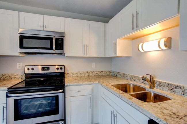 Foto del edificio - 821 Park Entrance Pl