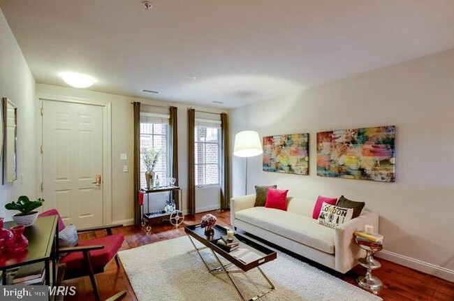Foto del edificio - 2200 17th St NW