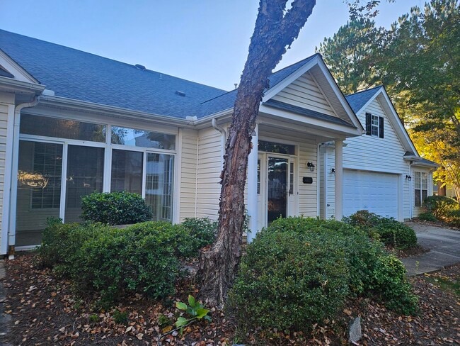 Building Photo - 6607 Earnhardt Dr