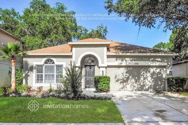 Building Photo - 932 Grand Canyon Dr