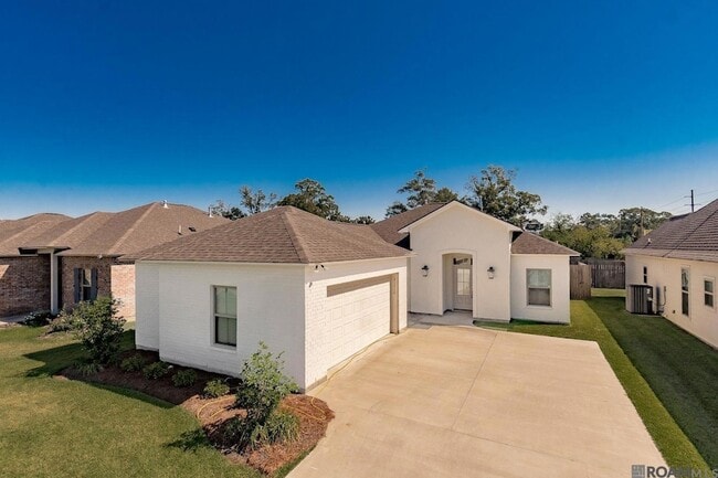 Building Photo - 30010 Sanctuary Blvd