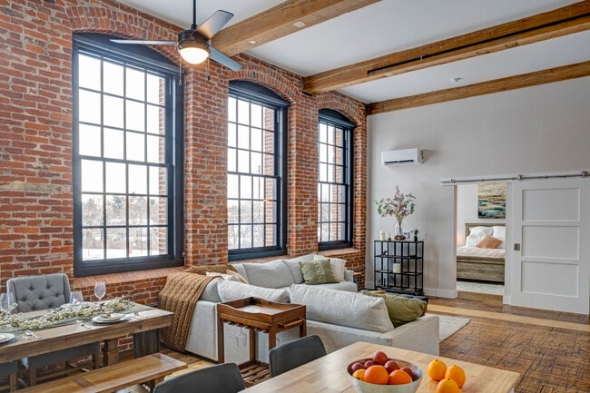Main Living Space - The Lofts at Stehli Silk Mill