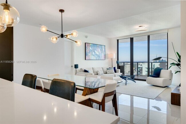 Building Photo - 488 NE 18th St