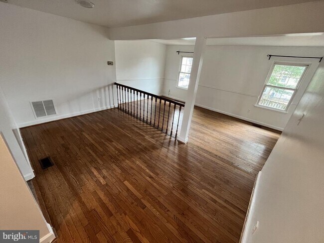Building Photo - 15928 Indian Hills Terrace