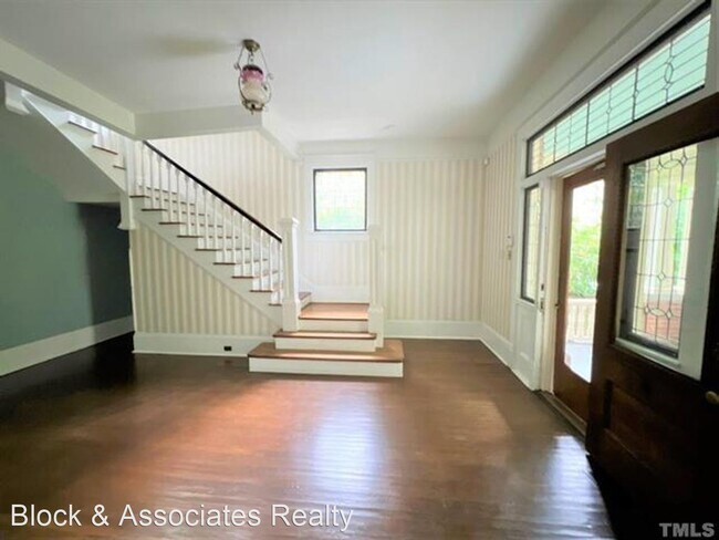 Foto del edificio - 3 br, 2 bath House - 209 Hillcrest Road