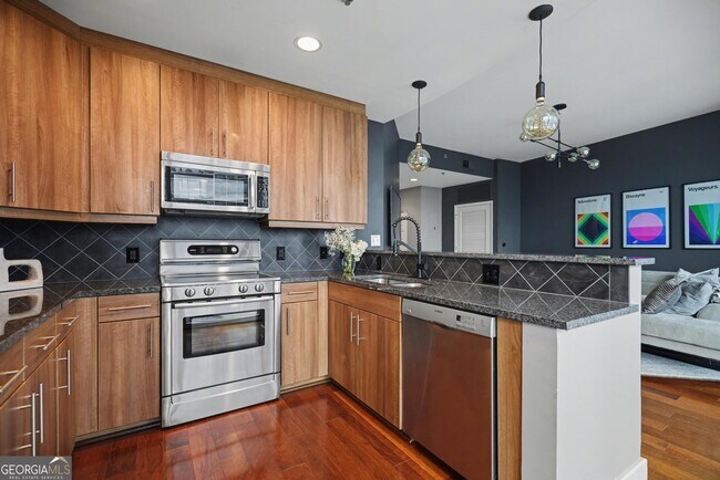 Foto del edificio - 1080 Peachtree St NE