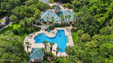 Building Photo - 170 Veracruz Dr