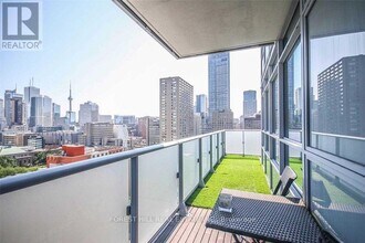 Building Photo - 365 Church St