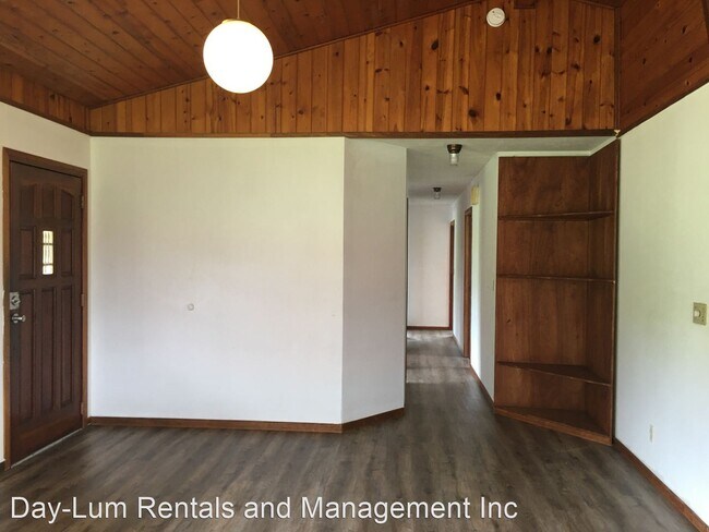 Building Photo - 4 br, 2.5 bath House - 17-209 Palaai Street