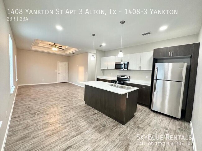 Building Photo - 1408 S Yankton St