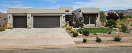 Building Photo - 1422 Shinnecock Dr
