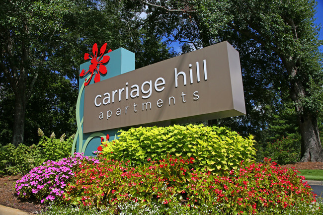 Main Entrance Sign - Carriage Hill Apartments