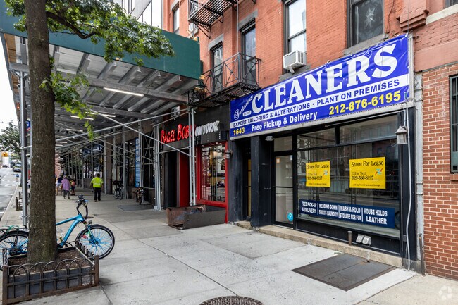 Building Photo - 448 E 87th St