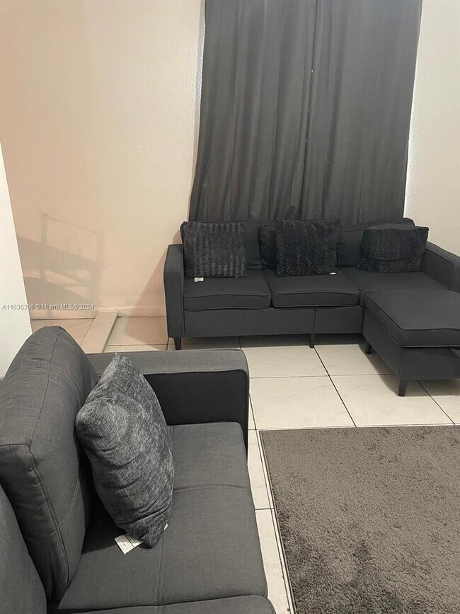 Foto del edificio - 401 NW 3rd Terrace