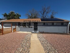 Building Photo - 1612 Jerry Murphy Rd