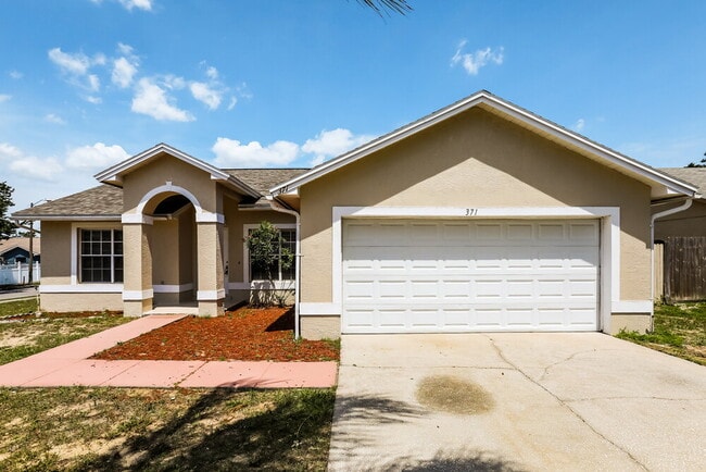371 Snowshoe Ct