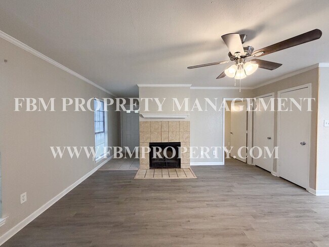 Foto del edificio - 1139 Valley View Dr