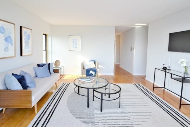 Photo - 1643 Cambridge St (Cambridge, MA) Townhome